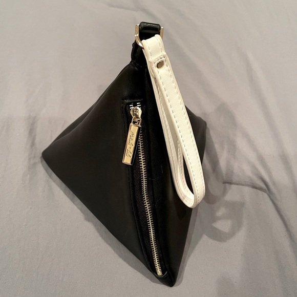 Mali + Lili Polly Pyramid Vegan Leather Wristlet - Picture 1 of 7
